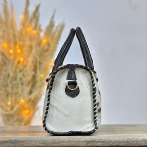 Bolsos de Mano de Cuero Genuino de Vaca para Mujer, Estilo Western, Pequeños y Elegantes, Diseño Personalizado, Bolsos de Hombro para Viaje - Product Image 2
