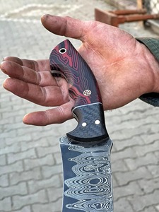 Cuchillo Bowie de Caza Personalizado OEM Hecho a Mano, Acero de Damasco, Punta Caída, Borde Recto, 13 Pulgadas de Longitud Total, Mango de Madera - Product Image 2