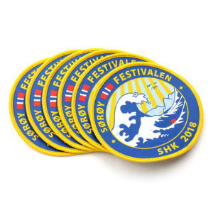 Écussons tissés personnalisés écologiques à coudre, motifs alphabet, fleur, triangle, cercle, cœur, couleurs jaune et bleu pour vêtements et sacs - Product Image 5