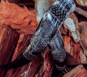 Meilleur vendeur Corne de buffle et de boeuf de vache naturelle polie et personnalisée, fabriquée à la main, buvant des cornes de viking avec agate - Product Image 2