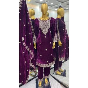 Ensemble haut-dupatta et bas de soirée de créateur avec taille naturelle - Product Image 4