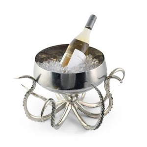 Cubo de Hielo Decorativo de Acero Inoxidable Plateado con Forma de Pulpo, Ecológico, para Centro de Mesa, Enfriador de Vino, Decoración Costera, Cubo de Hielo Náutico Grande con Tentáculos - Product Image 4