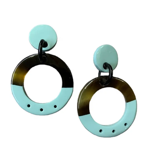 Boucles d'oreilles pendantes en laque de corne de buffle personnalisées faites à la main Style mignon Mode d'anniversaire de mariage pour enfants écologique - Product Image 3