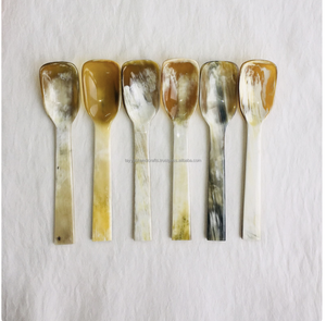 Cuchillería de Cocina Hecha a Mano con Cuerno de Búfalo Natural, Incluye Cucharas de Cuerno, Tenedores de Cuerno y Cuchillos de Cuerno - Product Image 5