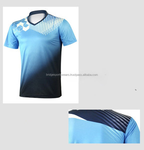 เสื้อแบดมินตันผู้ชายแบบสั่งทำ แขนสั้น ระบายอากาศได้ดี ผลิตจากโพลีเอสเตอร์ แห้งเร็ว มีไซส์ใหญ่ สำหรับวิ่ง - Product Image 5
