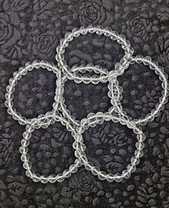 Bracelet en quartz sphatique transparent de qualité export, 8 mm, pour la méditation, le Reiki et la guérison spirituelle, au meilleur prix du marché - Product Image 1
