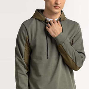 Sweat à capuche basique pour homme 100 % coton mélangé, manches longues, coupe classique, options multicolores unies, teinture unie, faible MOQ, directement de l'usine - Product Image 3