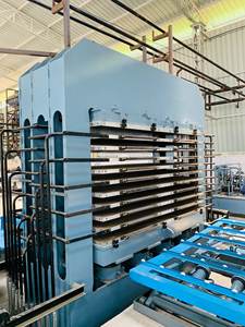 Presse à feuilles chaudes automatique industrielle pour plastique recyclé PET/PP/PVC/PU/EPS 1m x 1m à entraînement motorisé - Product Image 2