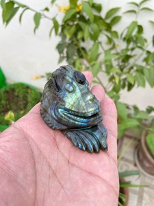 Figurine de dragon en labradorite naturelle |   Sculpture Fantastique en Cristal Sculptée à la Main pour Collectionneurs et Détaillants de Cadeaux - Product Image 1