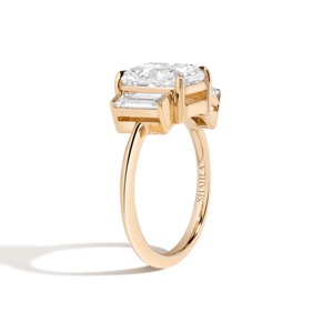แหวนทรงคุชชั่นคัท 3 เม็ด - Product Image 5