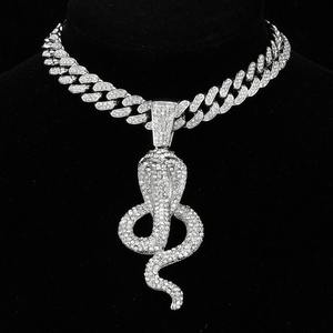 Colgante de Serpiente de Moissanita Chapado en Oro de Lujo para Hombre, Joyería Hip Hop Icy Bling con Colgante de Animal - Product Image 6