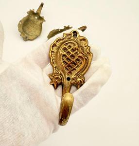 Crochets doubles en métal de qualité supérieure, organisateur mural durable et gain de place - Product Image 2