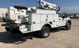 2019 AT37G MOUNTED ON 2019 FORDS F550 Bucket Trucks / Service Trucks Cranes - Product Image 3