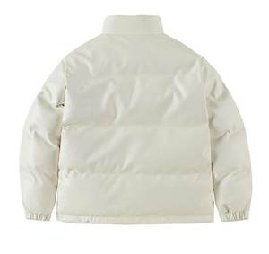 Blouson long matelassé brillant en PU pour homme, style streetwear moderne, avec logo frontal, vente en gros personnalisée - Product Image 6