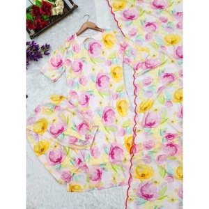 TOP ESTAMPADO FLORAL MUSELINA TENDENCIA PALAZZO CON DUPATTA BEBÉ ROSA - Product Image 3