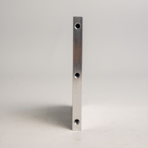 AMT VINA Bloc de raccordement structurel robuste en acier inoxydable à tolérance stricte, avec trous taraudés, usinage CNC personnalisé ISO9001 - Product Image 3