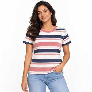 Camiseta Premium para Mujer, Ofrece Material Suave, Movimiento Cómodo y Calidad Duradera para la Moda Moderna y el Uso Diario Informal - Product Image 1