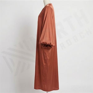 Robe en soie satinée de luxe, couleur personnalisée, pour femmes, style abaya ouverte et modeste, respirante, vêtement islamique traditionnel, pour l'Aïd et le Ramadan - Product Image 3
