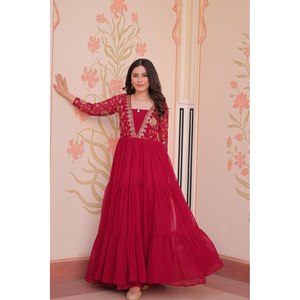 Vestido de noche elegante XL con lentejuelas y vestido de fiesta con bordado Zari - Product Image 2