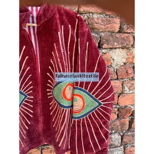 Chaqueta de Terciopelo Unisex Hecha a Mano con Bordado de Ojos, Abrigo de Terciopelo Suzani con Forro Interior de Algodón, Chaqueta de Invierno para Mujer - Product Image 2