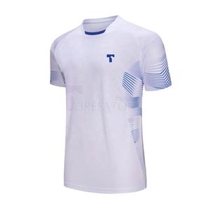Camiseta deportiva de gimnasio para hombre 100% algodón cómoda y flexible con tela elástica para actividades deportivas logotipo en la parte delantera - Product Image 1
