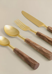 4 PCS Couteau Fourchette Cuillère Or Couverts Manche en Bois Acier Inoxydable Couverts Pour Hôtel & Restaurant - Product Image 5