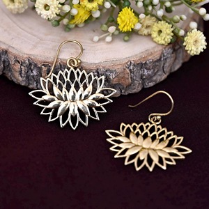 Pendientes de Latón Artesanales FBA, Pendientes de Latón en Oferta, Acabado Mate Hecho a Mano, Precio de Fábrica Personalizado - Product Image 4