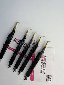 Pince à épiler GETUP BROSONS IMPEX en acier inoxydable, revêtement noir, 90°, coupe Scorpion, pointe dorée, grip diamant, pour cils - Product Image 4