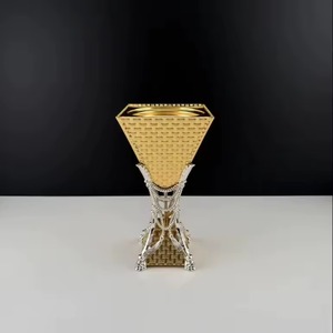 Brûleur d'encens artisanal en acier inoxydable couleur argent, forme conique, support aromatique, utilisation toute saison - Product Image 5