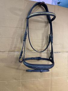 Brida de cuero anatómica para caballo de caza Jumping Equestrian Havana, blanca con costuras elegantes y frontal con cincha, equipo ecuestre - Product Image 3