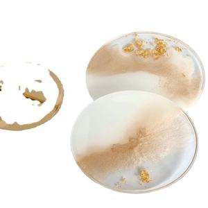 Ensemble de sous-verres en résine écologiques de luxe faits à la main, noir, blanc, feuille d'or, sous-verres ronds, décoration de table moderne - Product Image 2