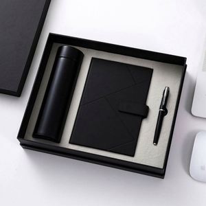 Set de Regalo Corporativo Personalizable con Logotipo: Bolígrafo Premium, Taza y Cuaderno - Product Image 3