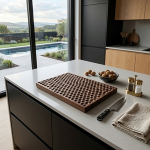 Planche de service en teck massif de qualité alimentaire, à fossettes, sculptée naturellement, dessous de plat en bois, accessoires de cuisine écologiques faits à la main, présentoirs - Product Image 2