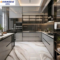 Armoires de cuisine modulaires en bois de chêne massif avec finition brillante, portes en contreplaqué écologique et design moderne