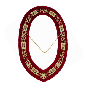 Collar Masónico con Eslabones Decorativos Dorados, Regalia de Terciopelo Rojo Premium, Collar Ceremonial Masónico Personalizado con Emblemas Metálicos Dorados - Product Image 1
