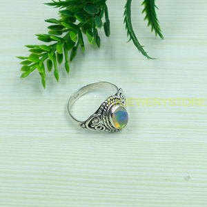 Anillo de Ópalo Etíope, Anillo de Plata de Ley 925, Diseño Único Hecho a Mano, Anillo de Promesa para Ella, Joyería de Ópalo Etíope, Regalo de Navidad - Product Image 2
