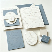 Ensemble de cartes d'invitation de mariage personnalisées avec motif floral en relief, texture débossée, invitations de mariage de luxe avec enveloppe