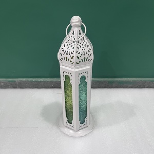 Lanterne décorative en fer blanc avec panneaux en verre coloré, style vintage, porte-bougie pour anniversaire, Noël, Pâques, décoration de la maison - Product Image 3