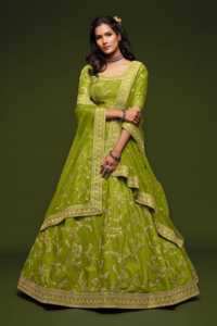 Ensemble de robe de mariée élégante en soie verte néon brodée, Lehenga Choli, pour cérémonie de demoiselle d'honneur - Product Image 4