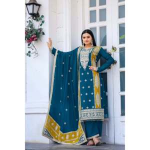 Ensemble haut en soie et dupatta palazzo pour femme, pour un look de soirée - Product Image 3