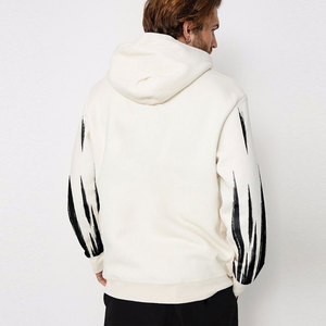 Sudadera con Capucha Oversize de Alta Calidad 300G con Logotipo Personalizado Bordado, Tallas Grandes, Estilo Urbano Ecológico para Hombre, Invierno, Color Sólido - Product Image 4