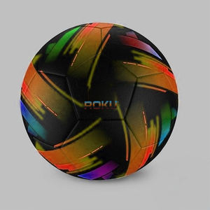 Balón de fútbol negro personalizable de alta calidad para entrenamiento de adultos OEM ODM PU cuero ecológico vejiga de goma con logotipo impreso - Product Image 1