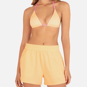 Shorts de bain décontractés pour femmes à séchage rapide avec taille élastique, shorts de plage imperméables teints unis - Product Image 1
