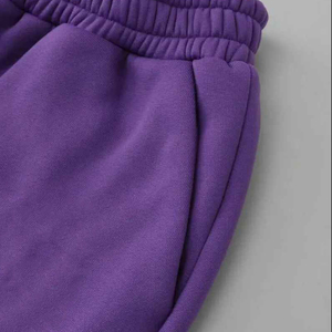 Conjunto de Sudadera con Capucha y Pantalones Deportivos con Estampado de Esqueleto para Halloween, Ropa Deportiva Morada con Gráficos de Huesos - Product Image 6