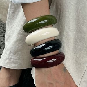 Modern <b>Resin</b> Jewelry Bracelet For Women Luxury Collection Premium Handmade <b>Resin</b> Bangles For Women Trendy Style - Product Image 1