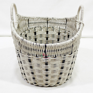 Cesta de Lavandería Multifuncional Rústica de Plástico Tejida a Mano, Ecológica, con Asas Redondas - Product Image 2