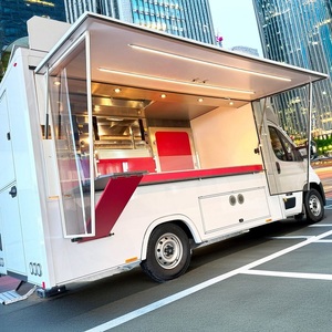 Camion de restauration pour services alimentaires commerciaux avec espace de cuisine hygiénique, construction robuste, véhicule commercial facile à utiliser. - Product Image 1