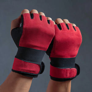 Guantes de Neopreno Antideslizantes para Fitness con Soporte para Muñeca, Guantes de Gimnasio para Entrenamiento con Palma Antideslizante de Neopreno - Product Image 4