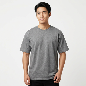 เสื้อยืดคอกลมแขนสั้นทรงปกติสำหรับผู้ชาย สีเทาล้วน ผ้าฝ้ายเจอร์ซีย์ ทอแบบเรียบ สไตล์ลำลอง - Product Image 4