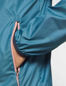 Chaqueta cortavientos negra personalizada para hombre, chubasquero impermeable transpirable con cuello levantado personalizado para invierno, gran oferta de equipo para exteriores - Product Image 4